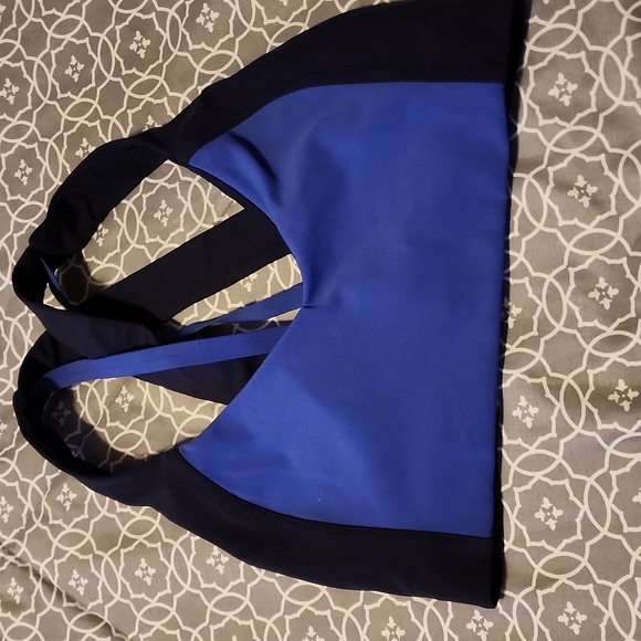Lululemon sports bra small excellent condition - Picture 4 of 5